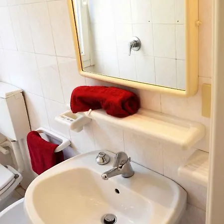 Apartment In 14 Rosolina Mare